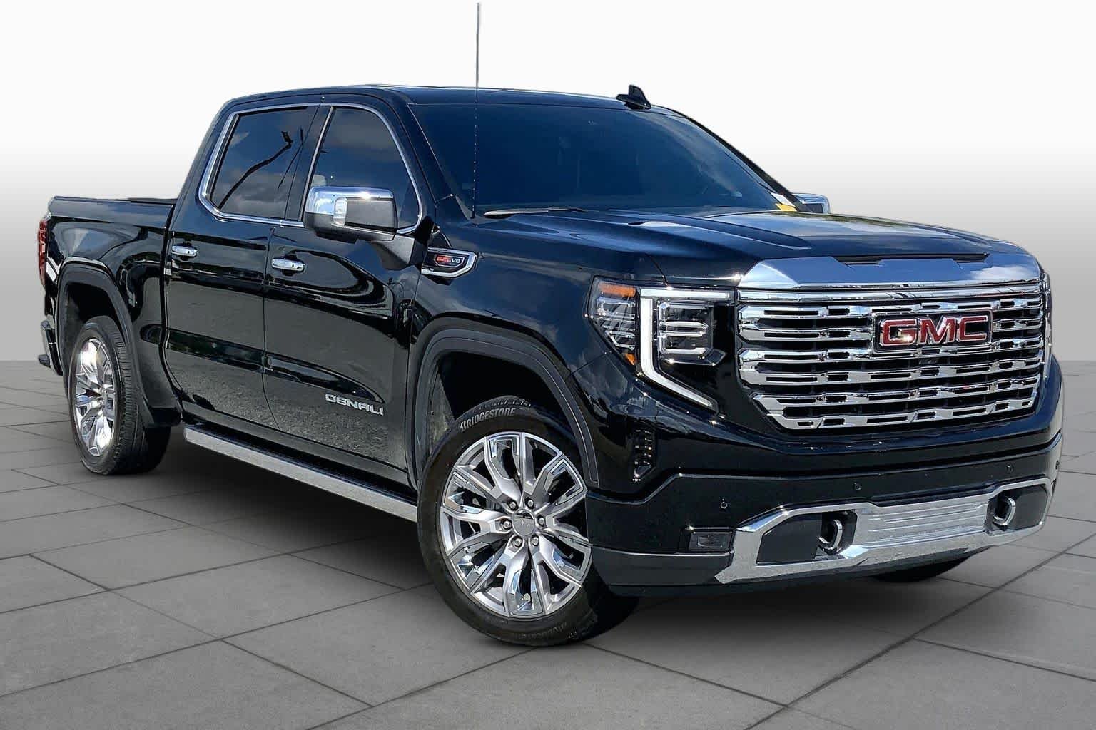 Certified Used 2026 Onyx Black GMC Denali image 3