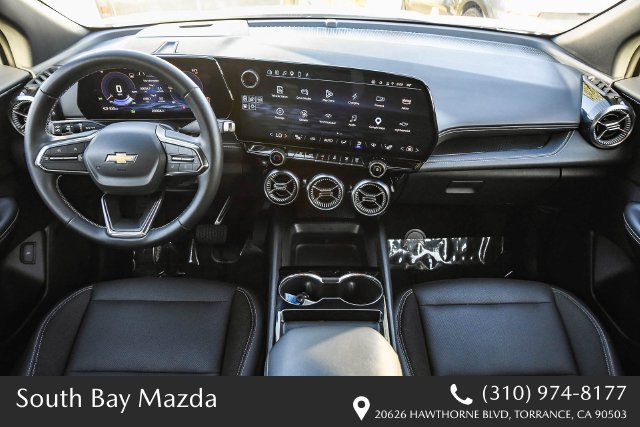 Used 2024 White Chevrolet LT image 12
