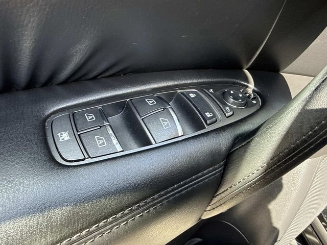 Used 2023 Black Nissan SV image 29