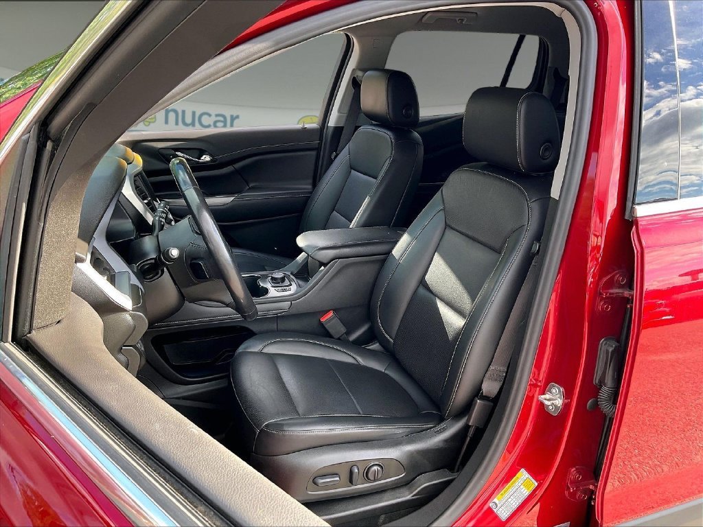 Used 2022 Cayenne Red Tintcoat GMC SLT image 9