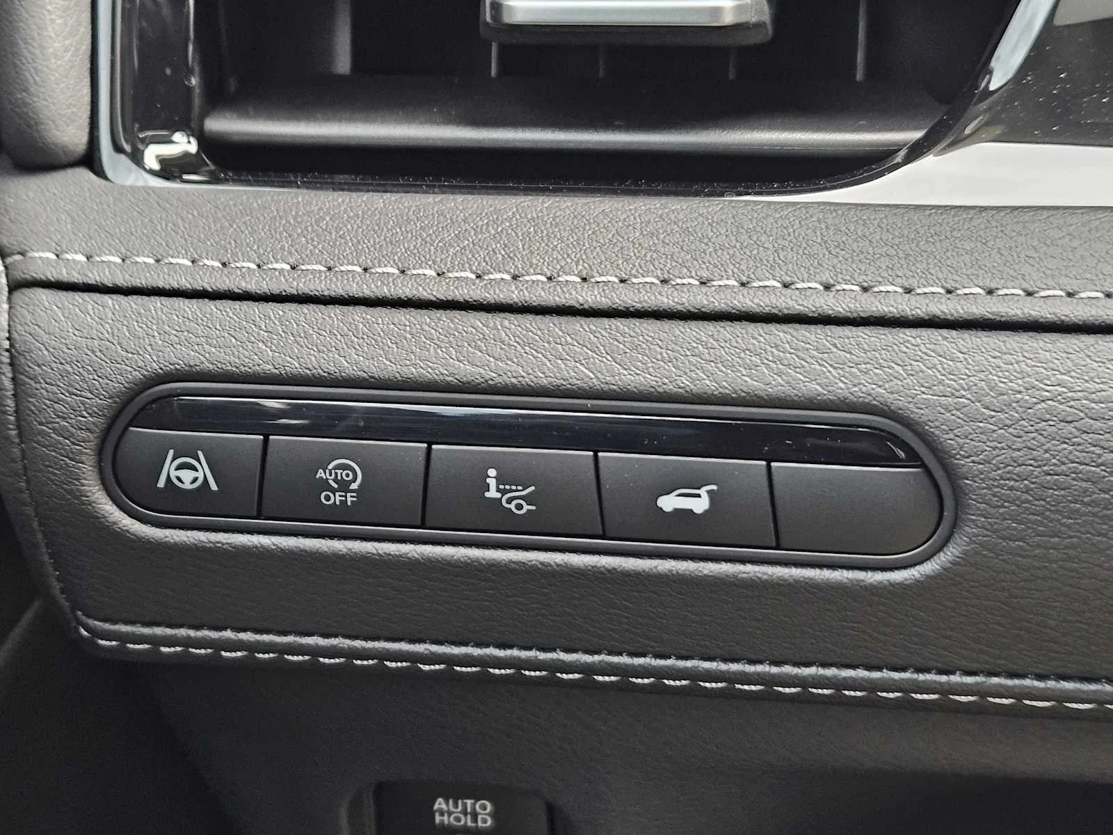 2026 INFINITI QX80 Luxe - Photo 16
