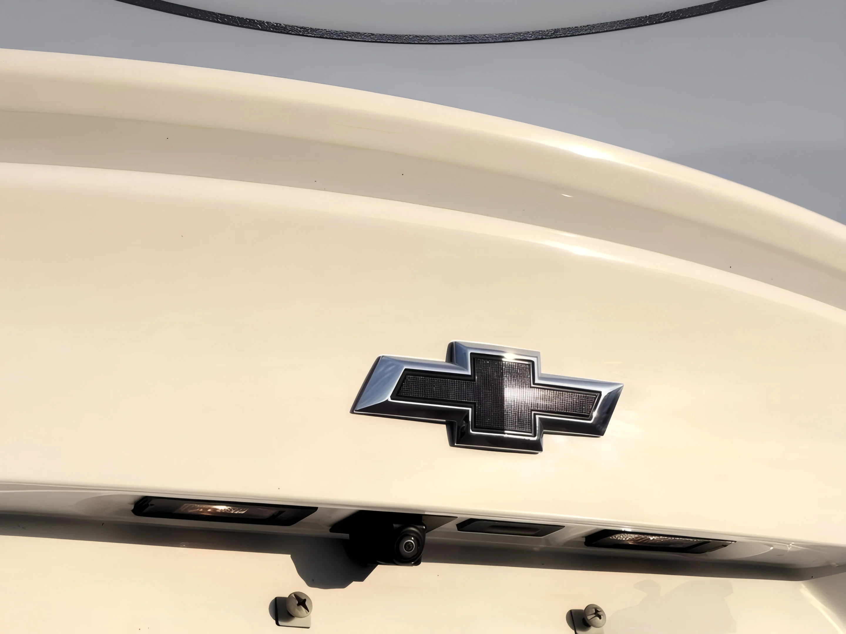 Used 2023 Summit White Chevrolet RS image 30