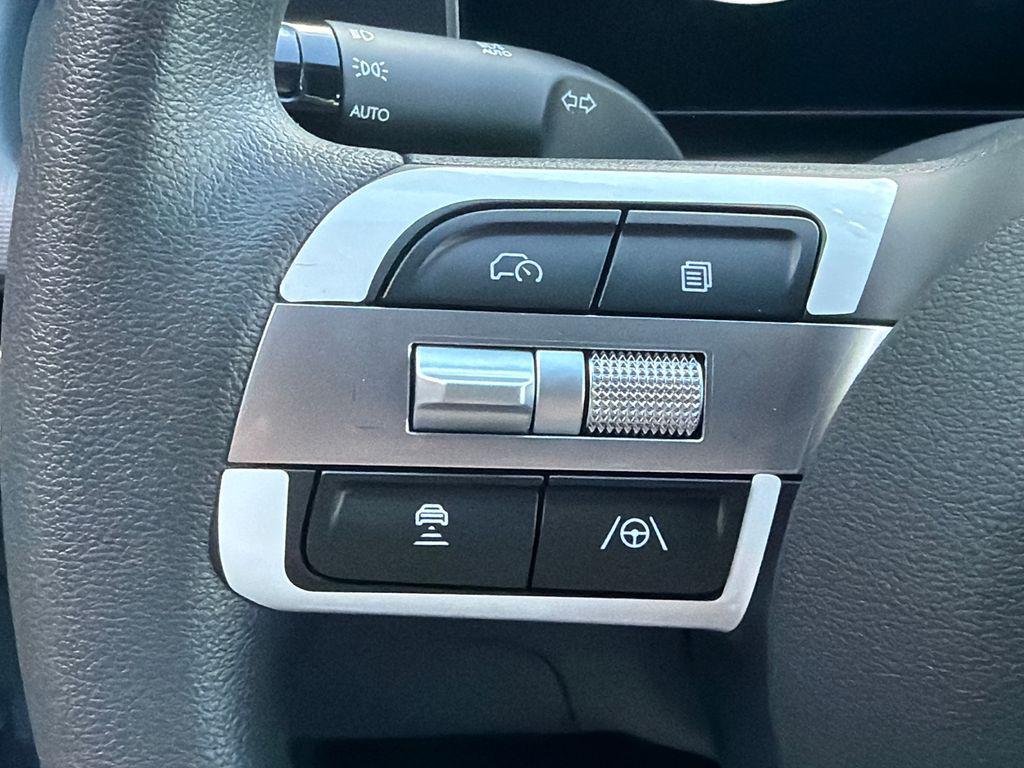 New 2026 Gray Hyundai SE FWD image 24
