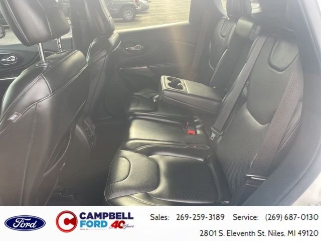 Used 2020 Bright White Clearcoat Jeep Limited image 18