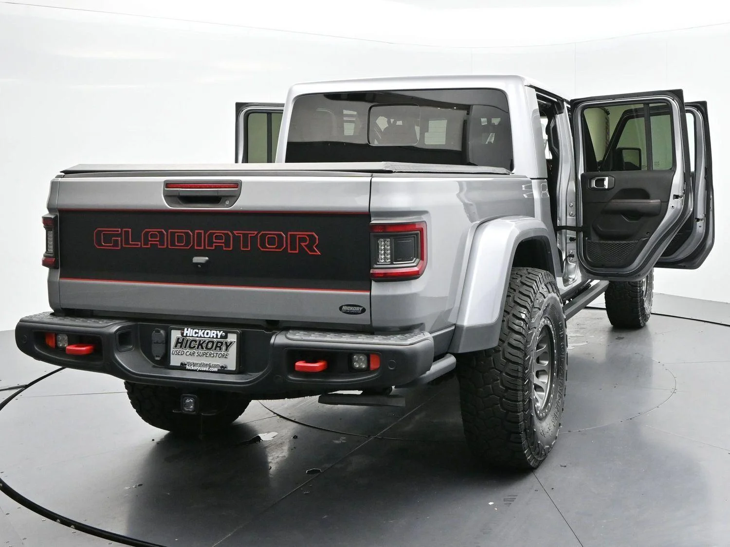 Used 2020 Billet Silver Metallic Clearcoat Jeep Rubicon image 45