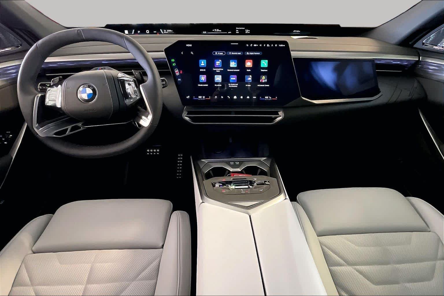 New 2027 Vancouver Green Metallic BMW 40 xDrive image 5