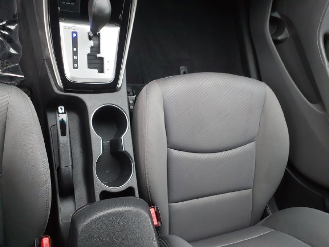 Used 2012 Black Hyundai GLS image 13
