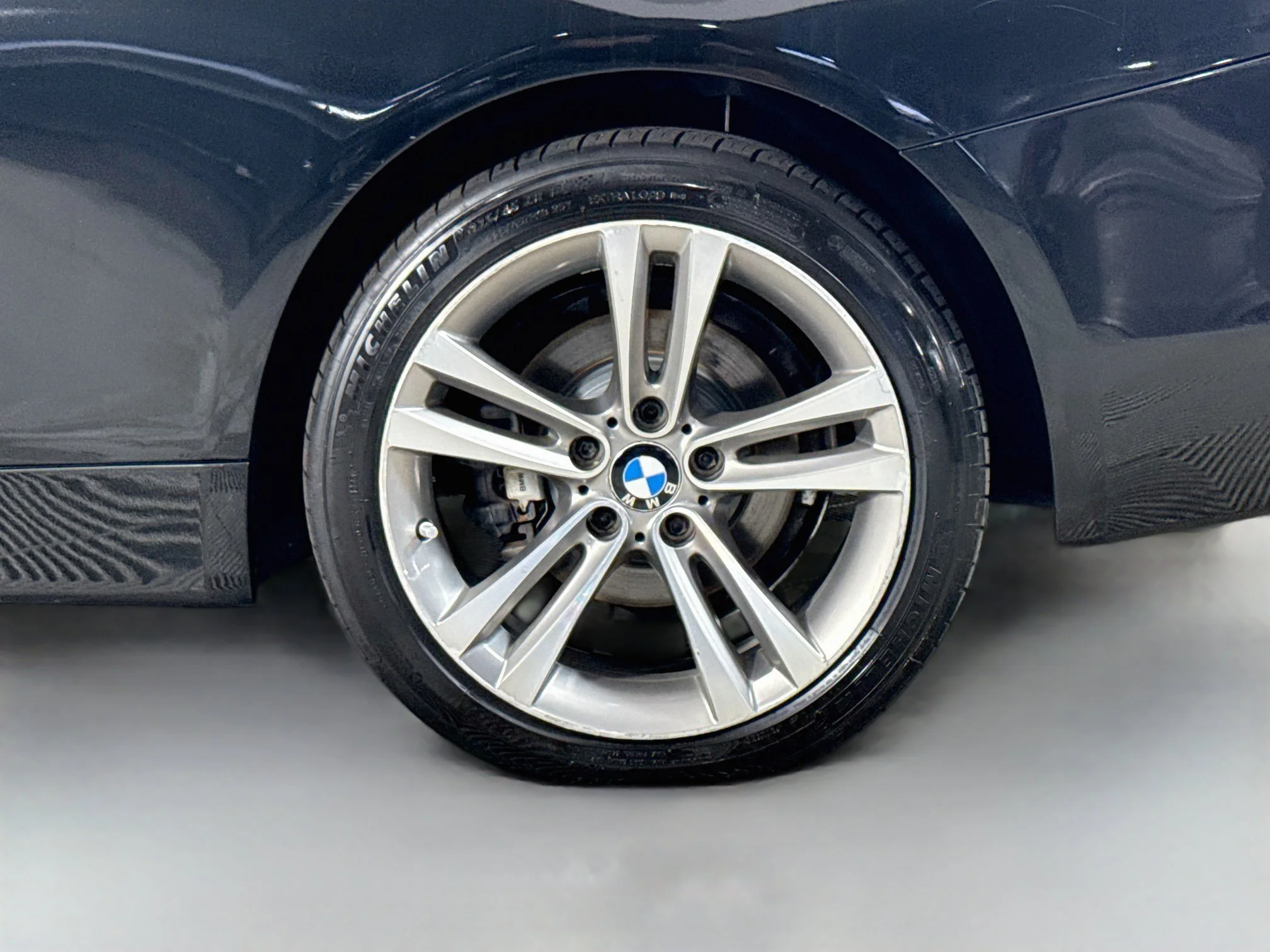 Used 2016 Black Sapphire Metallic BMW 428i xDrive image 31