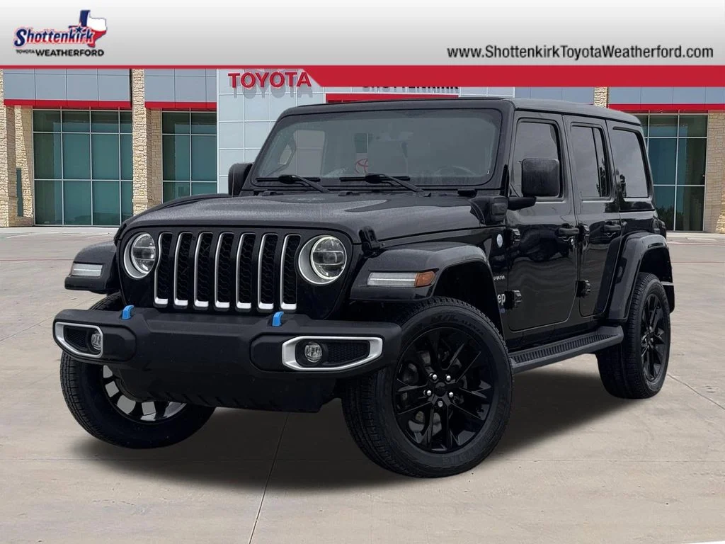 2022 Jeep Wrangler Sahara 4XE's photo
