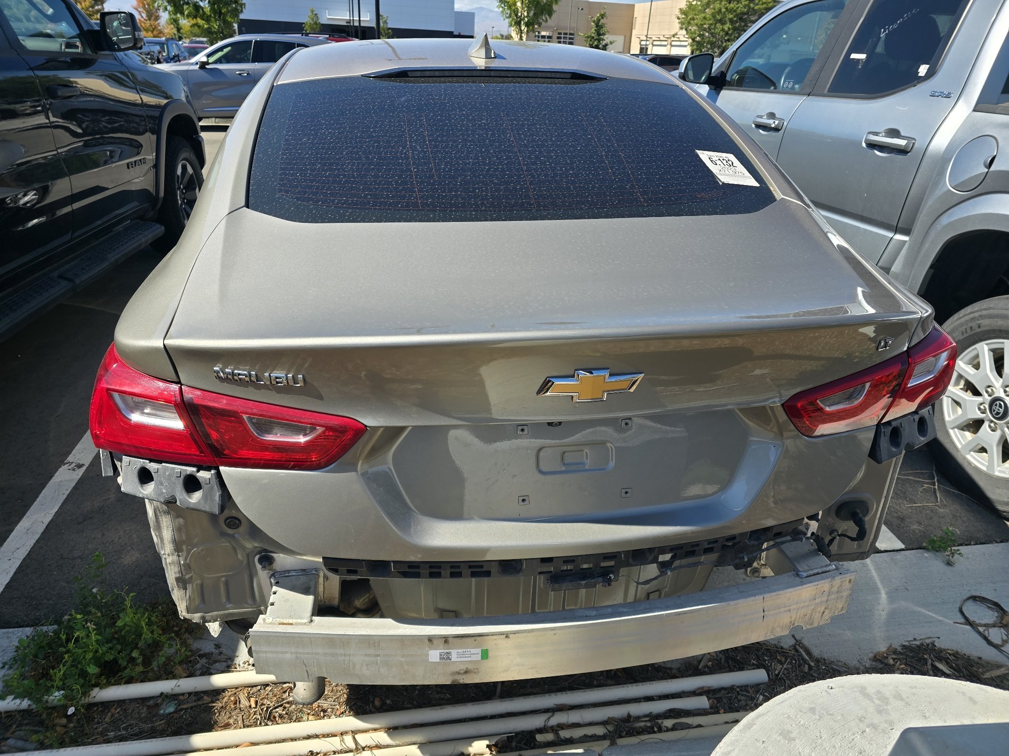 Used 2023 Mineral Gray Metallic Chevrolet LT image 3