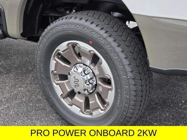 New 2026 Star White Metallic Tri-Coat Ford F-250® King Ranch® image 7
