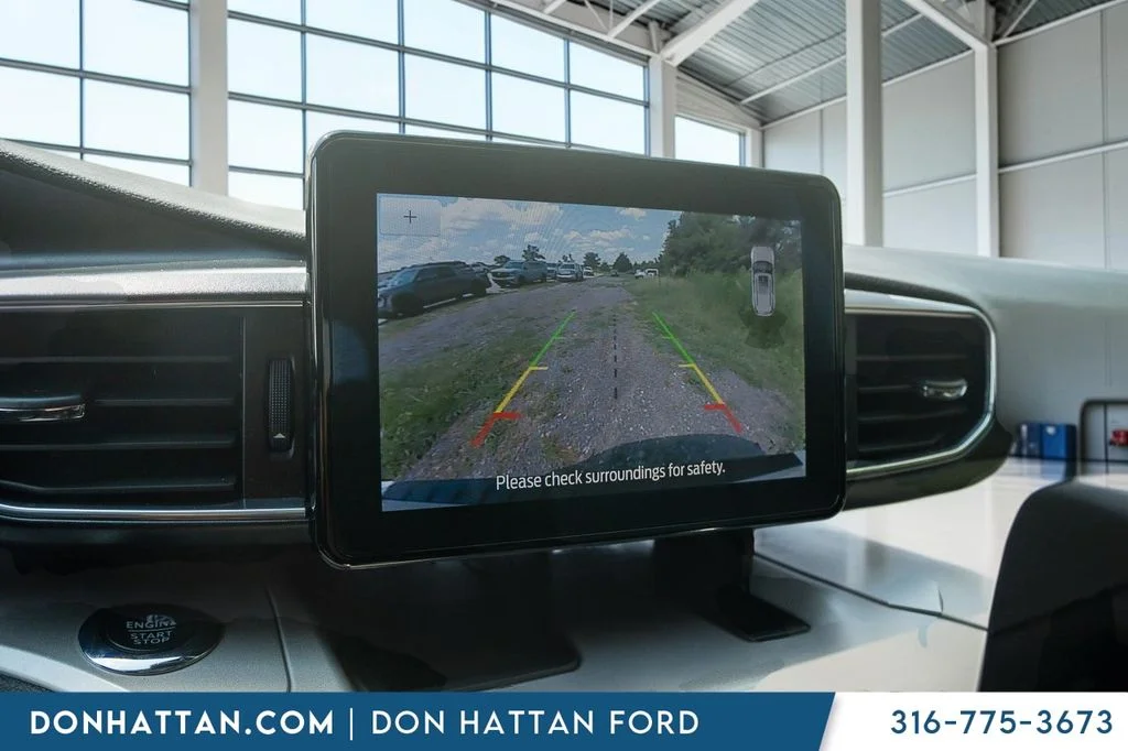 Used 2023 White Ford XLT image 8