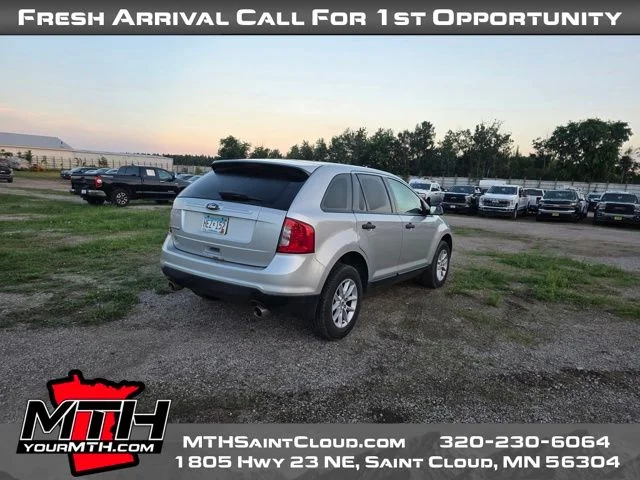 Used 2014 Silver Ford SE image 10