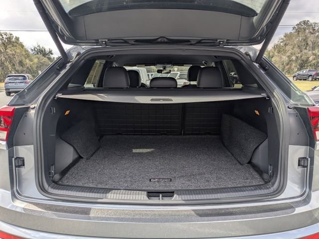 2020 Volkswagen Atlas Cross Sport SE w/Tech - Photo 12