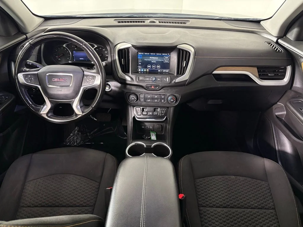 Used 2019 Black GMC SLE image 31
