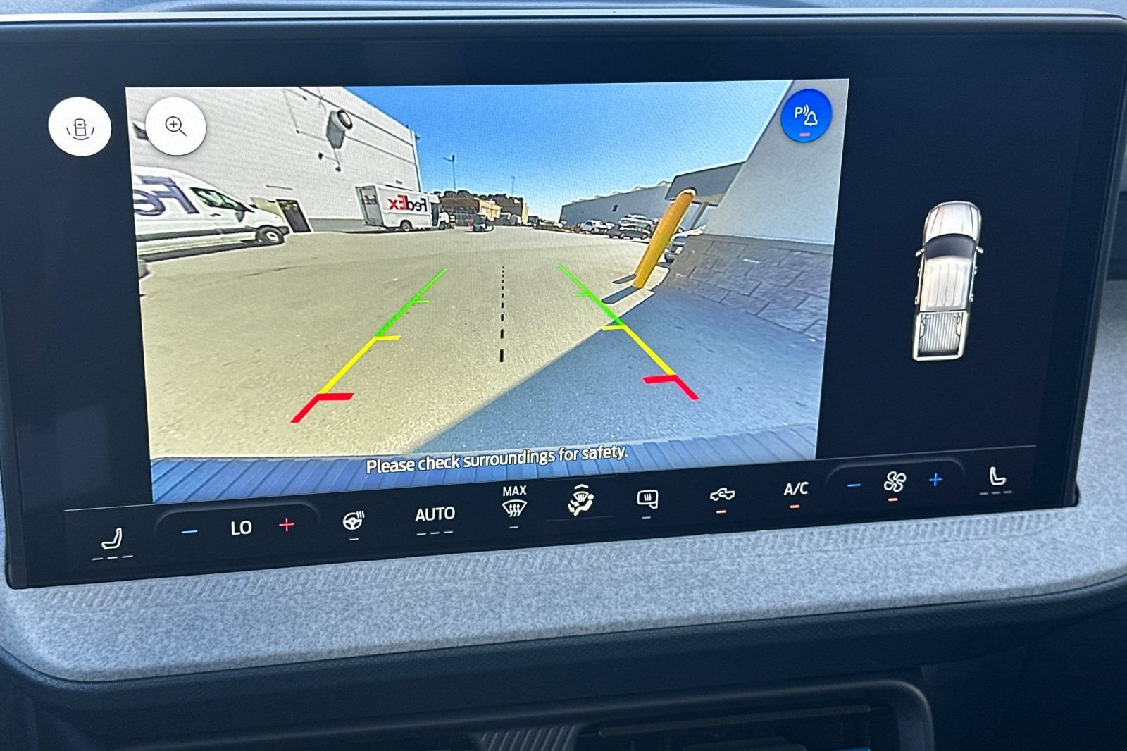 2025 Ford Maverick XLT - Photo 17