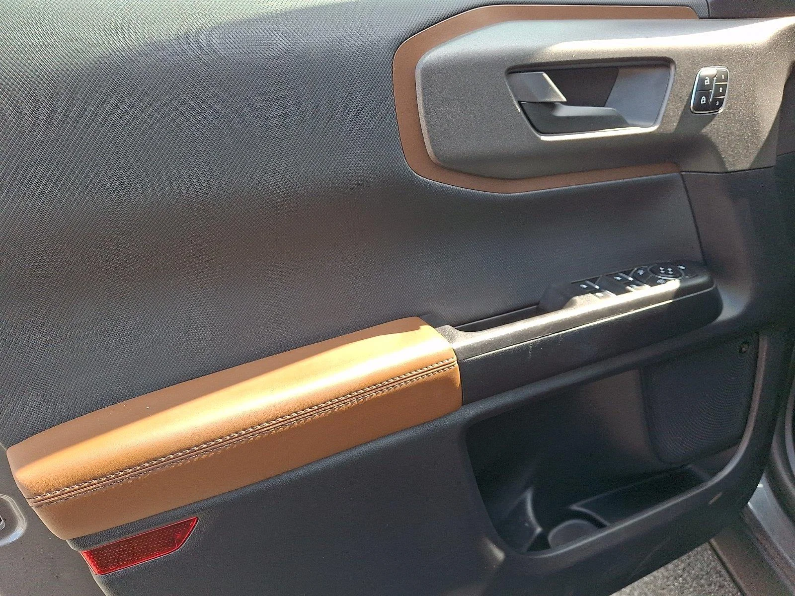 Used 2025 Carbonized Gray Metallic Ford Outer Banks image 12
