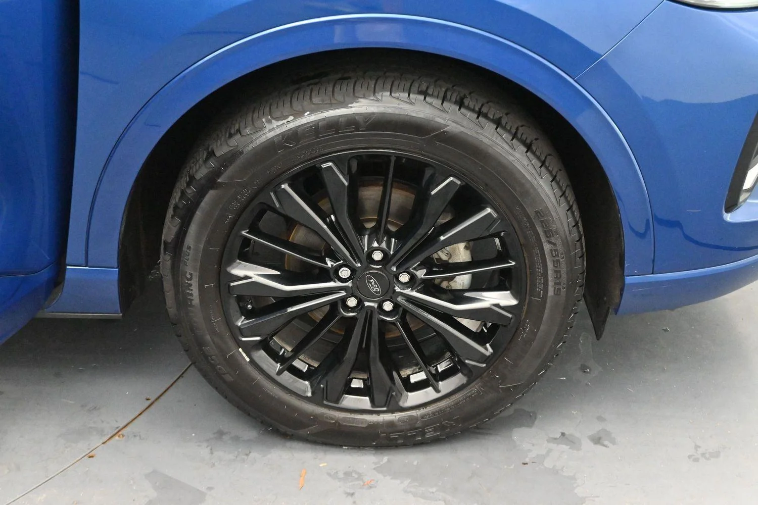 Used 2023 Atlas Blue Ford ST-Line Elite image 33
