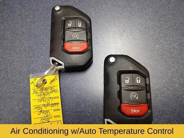 Used 2021 White Jeep Willys image 23