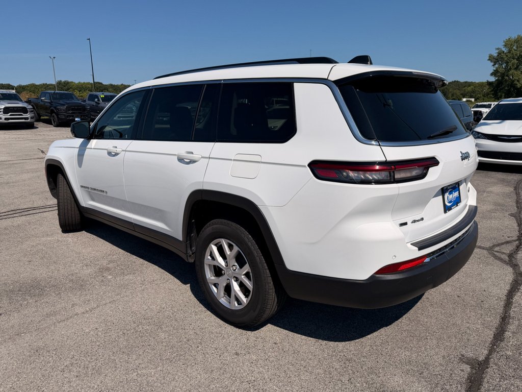Used 2021 Bright White Clearcoat Jeep Limited image 8