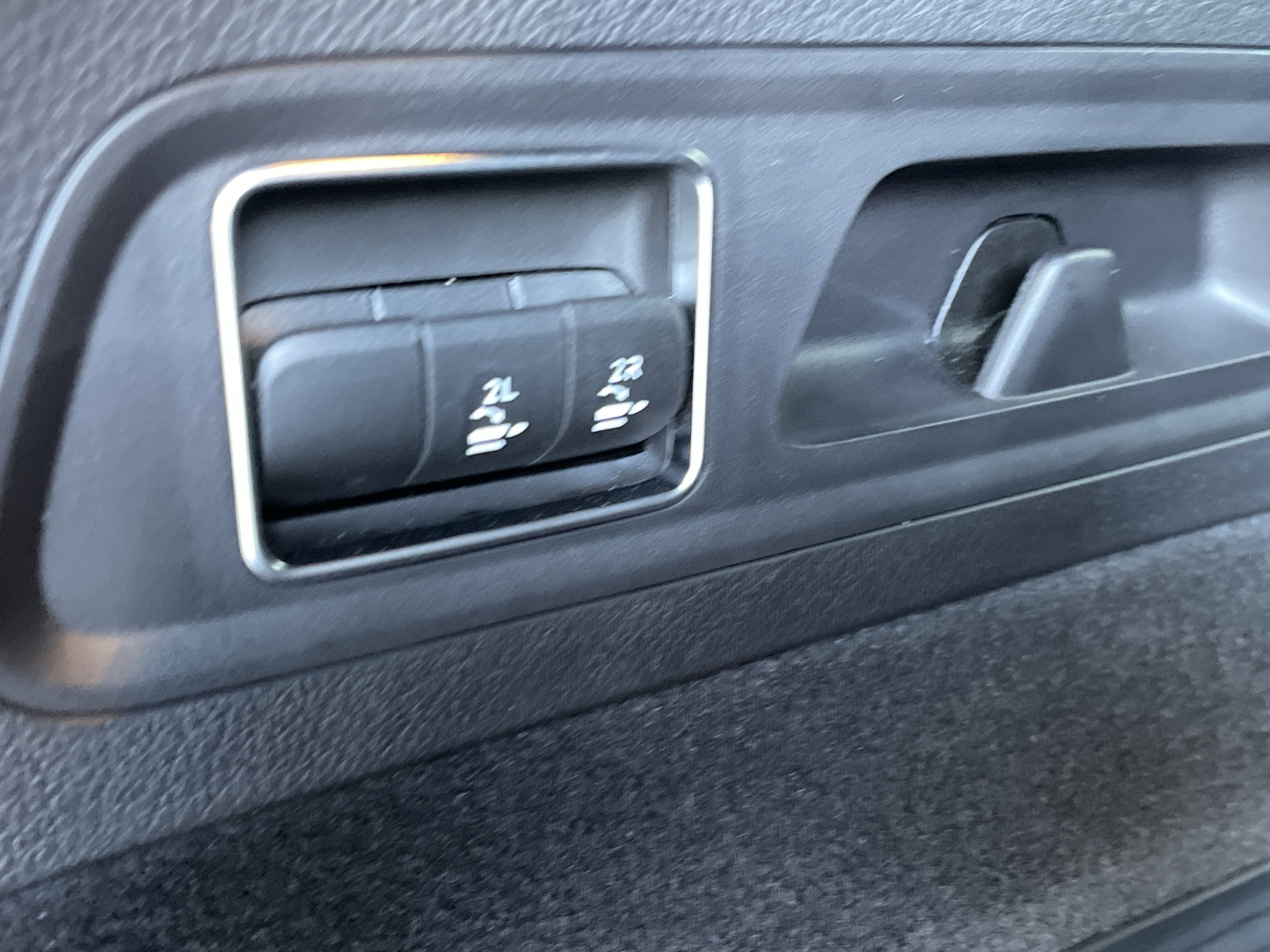 2025 Mercedes-Benz GLS Base - Photo 11