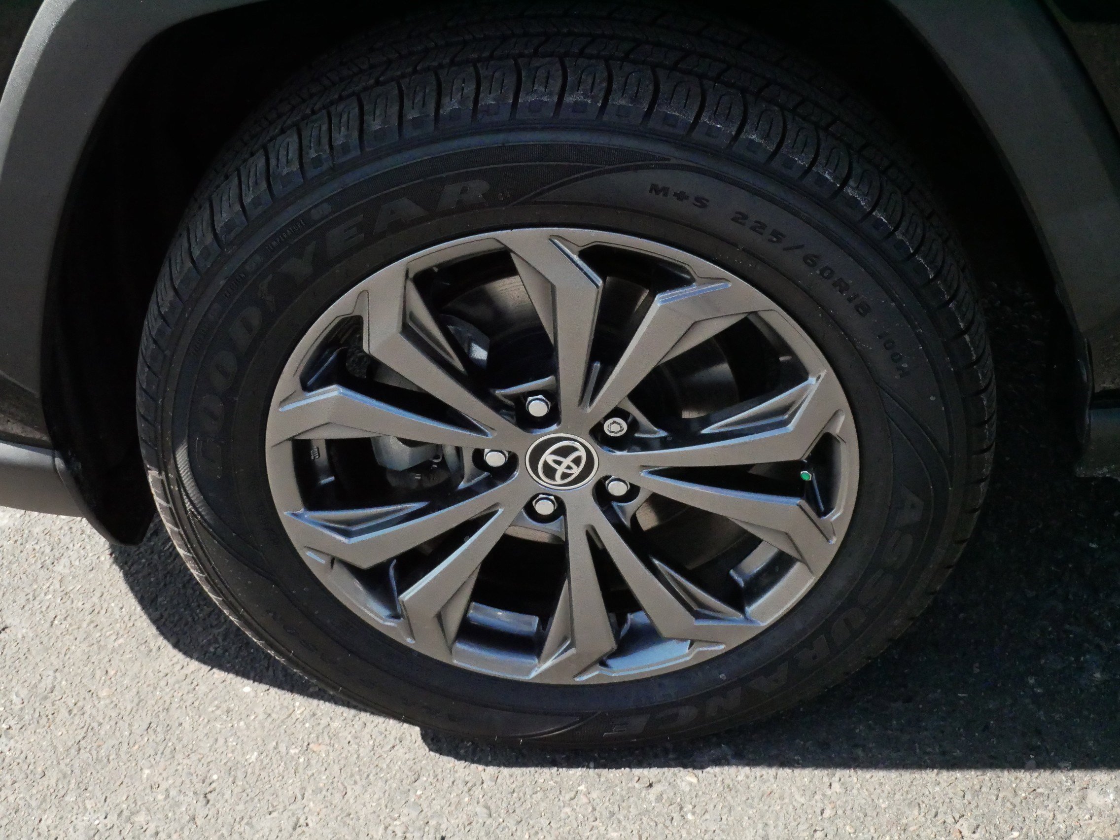 2022 Toyota RAV4 XLE Premium - Photo 15