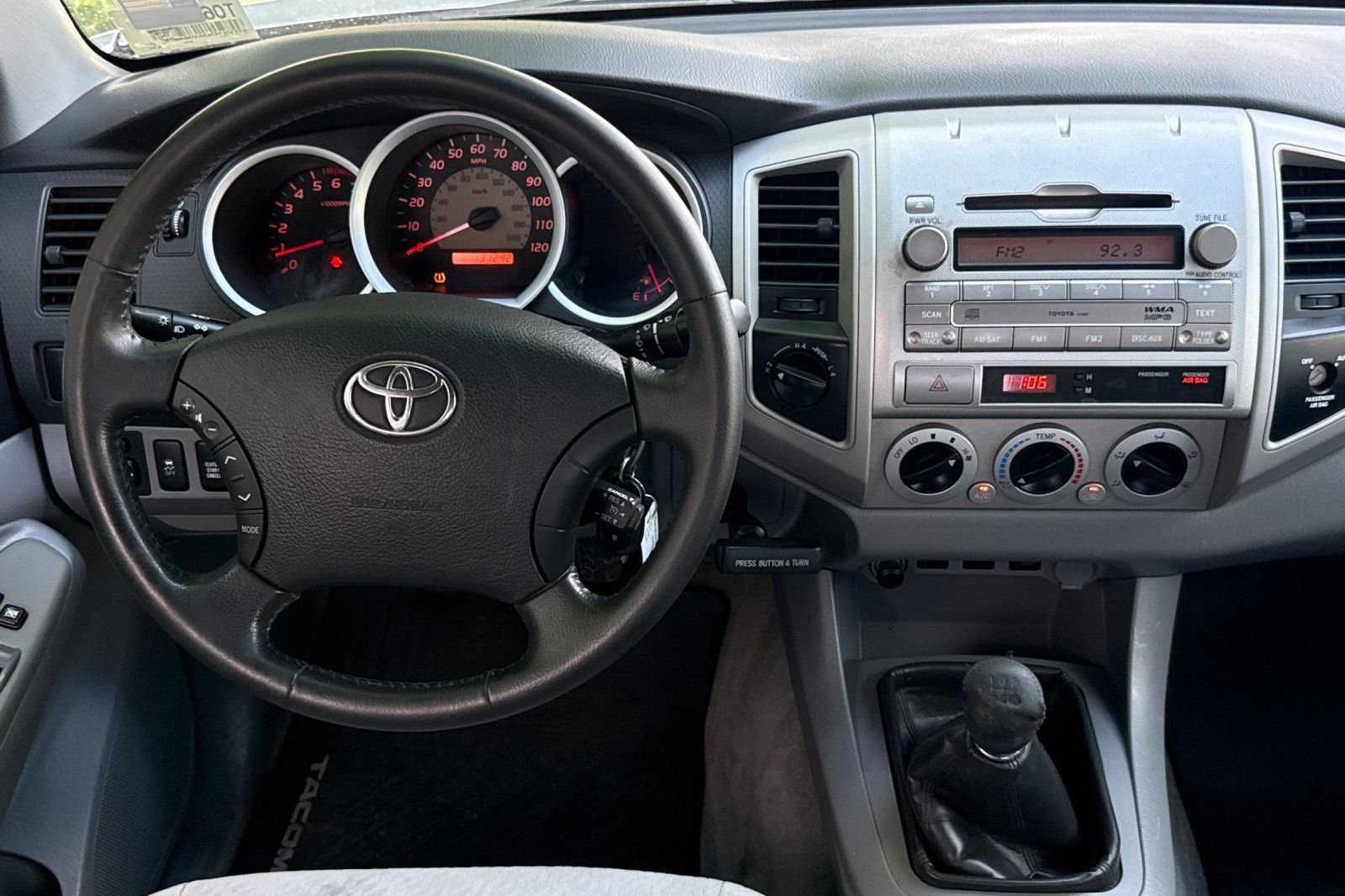 Used 2011 Silver Toyota Base image 13