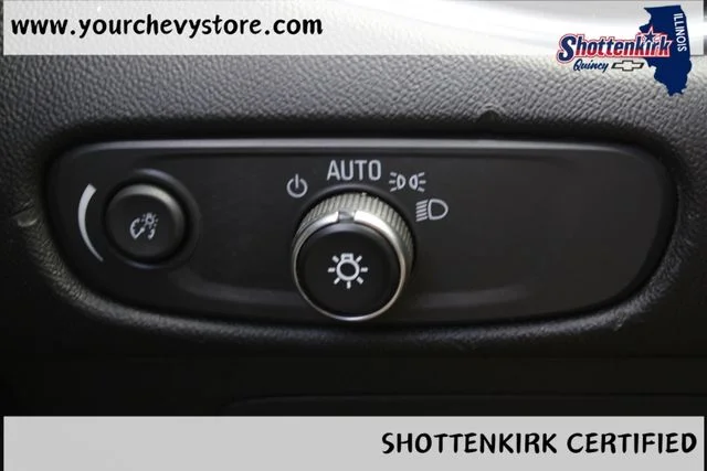 Used 2017 Black Chevrolet Premier image 21