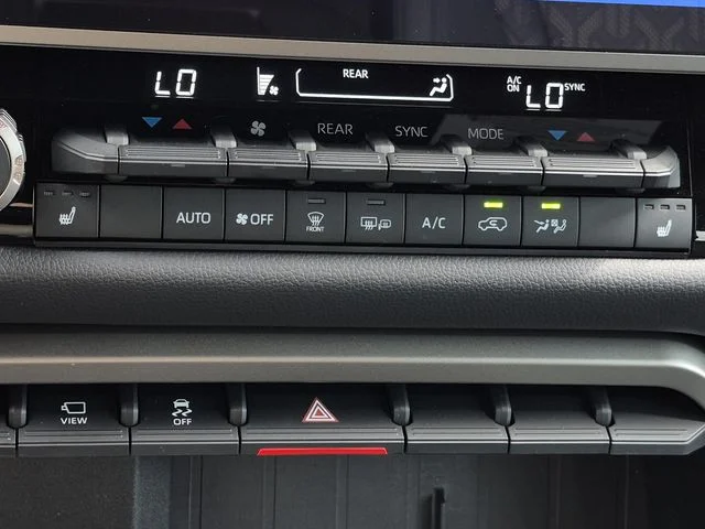 Used 2025 Lunar Rock Toyota SR5 image 31
