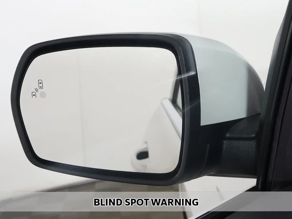 Used 2019 White Ford SEL image 3