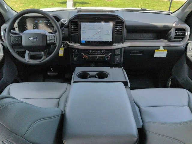 New 2026 Oxford White Ford XL image 15