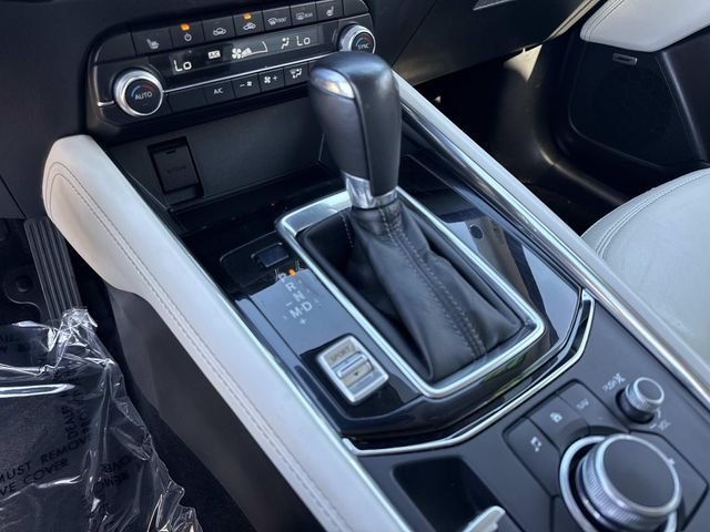 Used 2020 White Mazda Grand Touring image 27