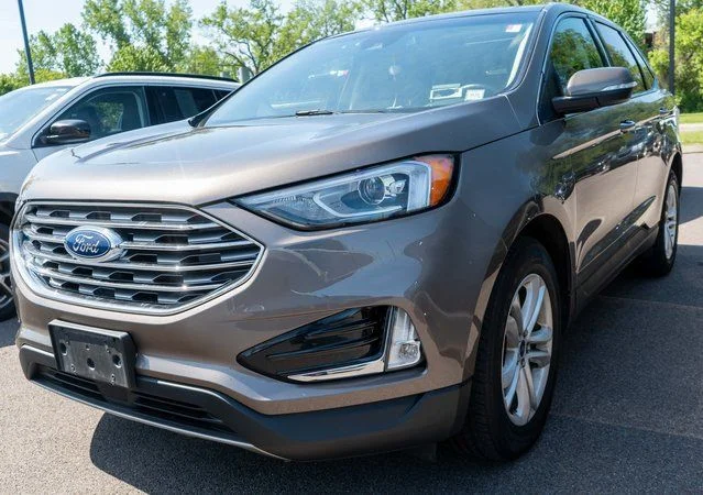 2019 Ford Edge SEL AWD's photo