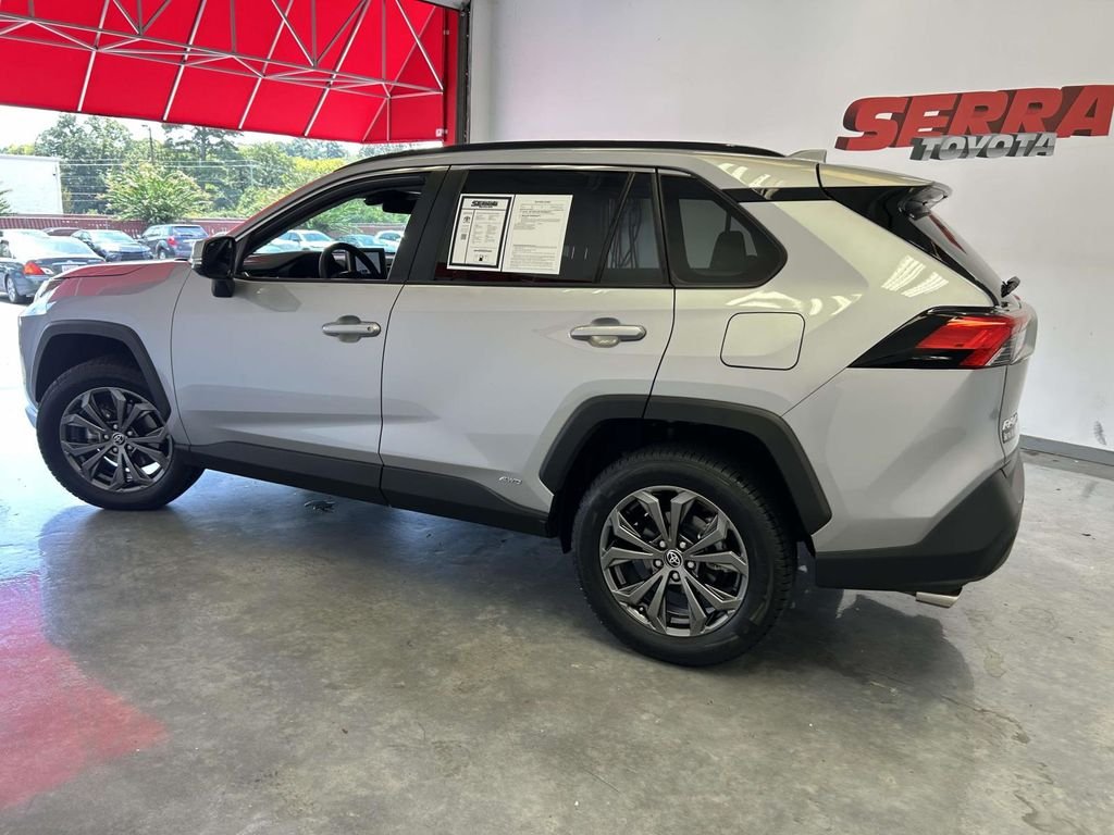 Certified Used 2025 Silver Toyota XLE Premium image 6