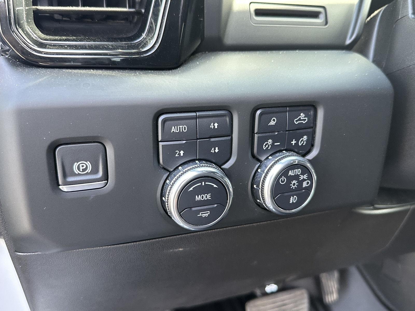 2024 GMC Sierra 1500 AT4 - Photo 27