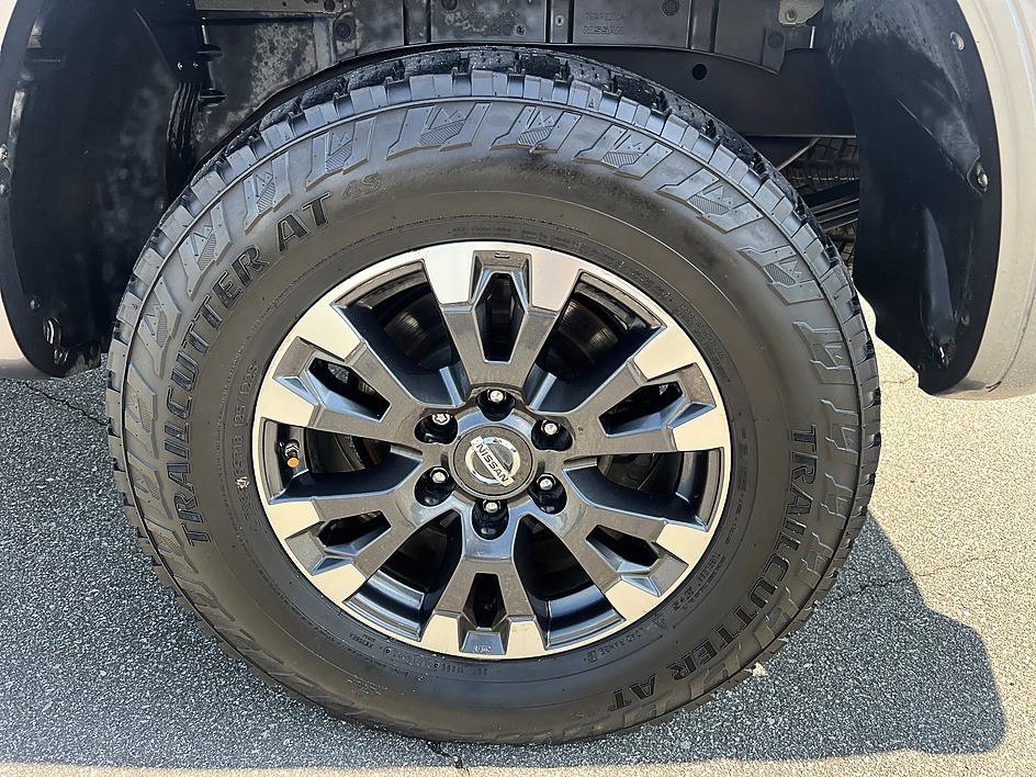 Used 2019 Brilliant Silver Metallic Nissan PRO-4X image 10