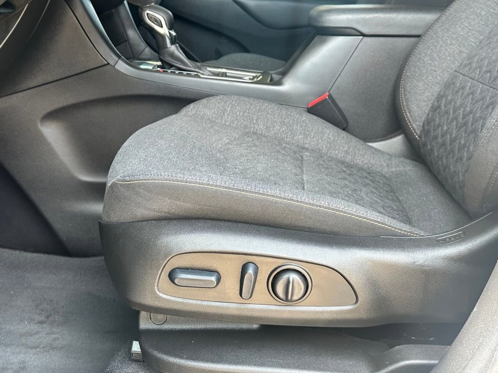 Used 2022 Beige Chevrolet LT image 17