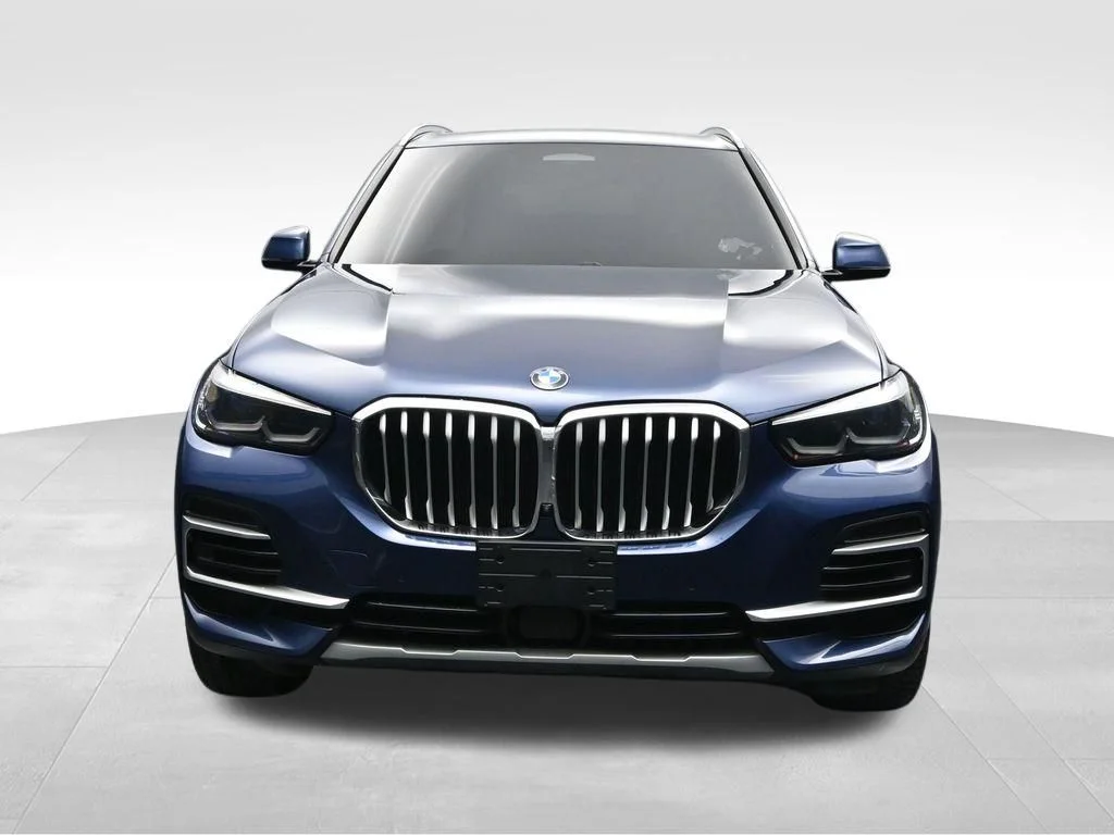 Used 2023 Blue BMW xDrive40i image 8