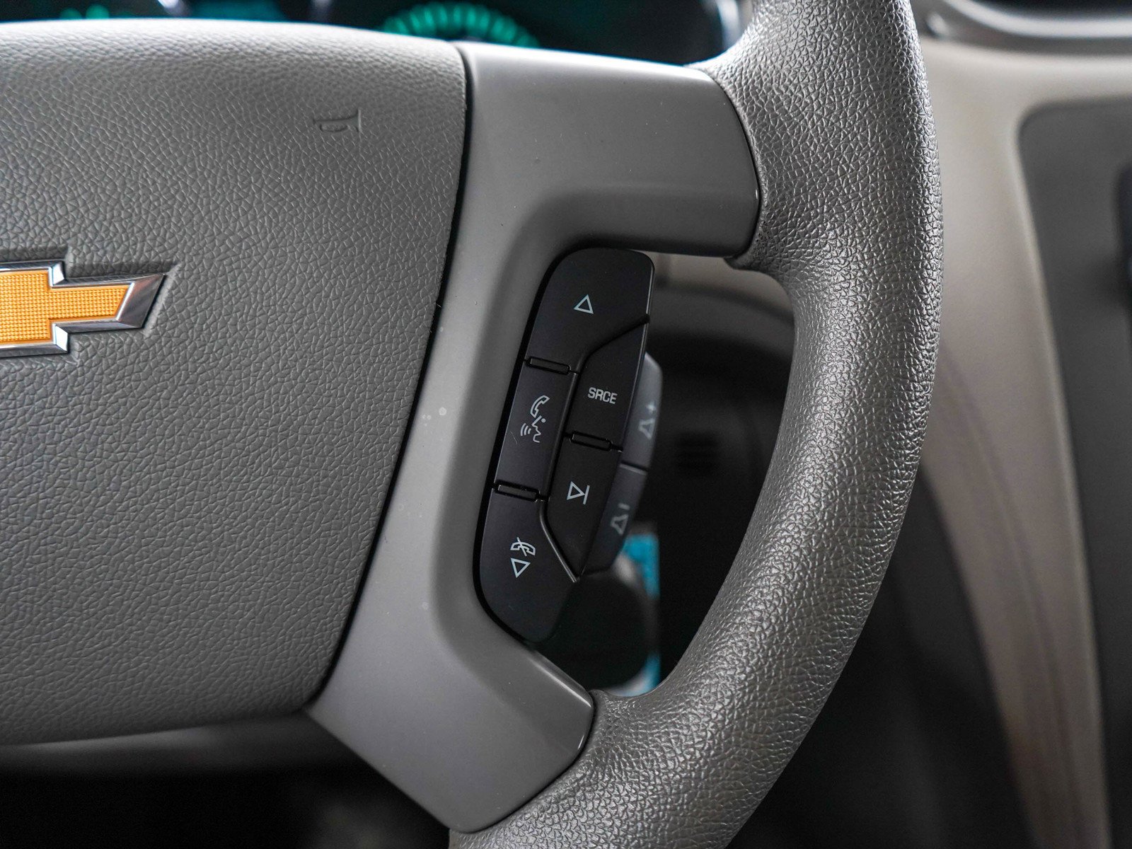 Used 2017 Blue Velvet Metallic Chevrolet LS image 26