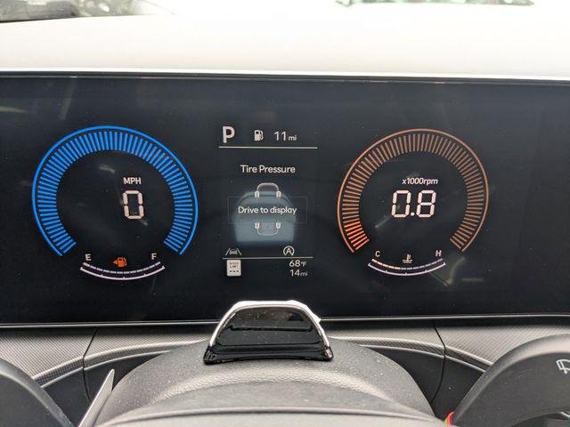 New 2026 White Hyundai SEL FWD image 31