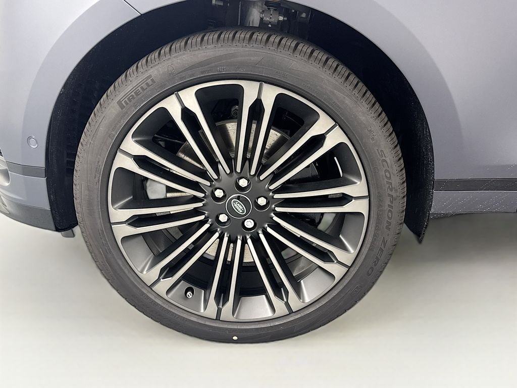 New 2026 Varesine Blue Land Rover Belgravia Edition image 32