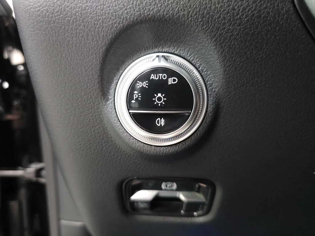 Certified Used 2026 Black Mercedes-Benz C 300 image 9