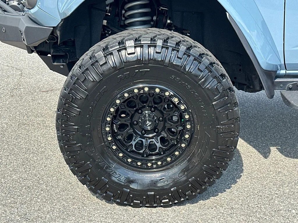 Used 2024 Gray Ford Raptor image 11