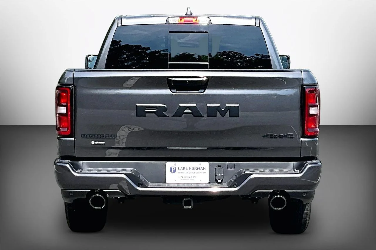 New 2026 Granite Crystal Metallic Clearcoat RAM Big Horn/Lone Star image 7
