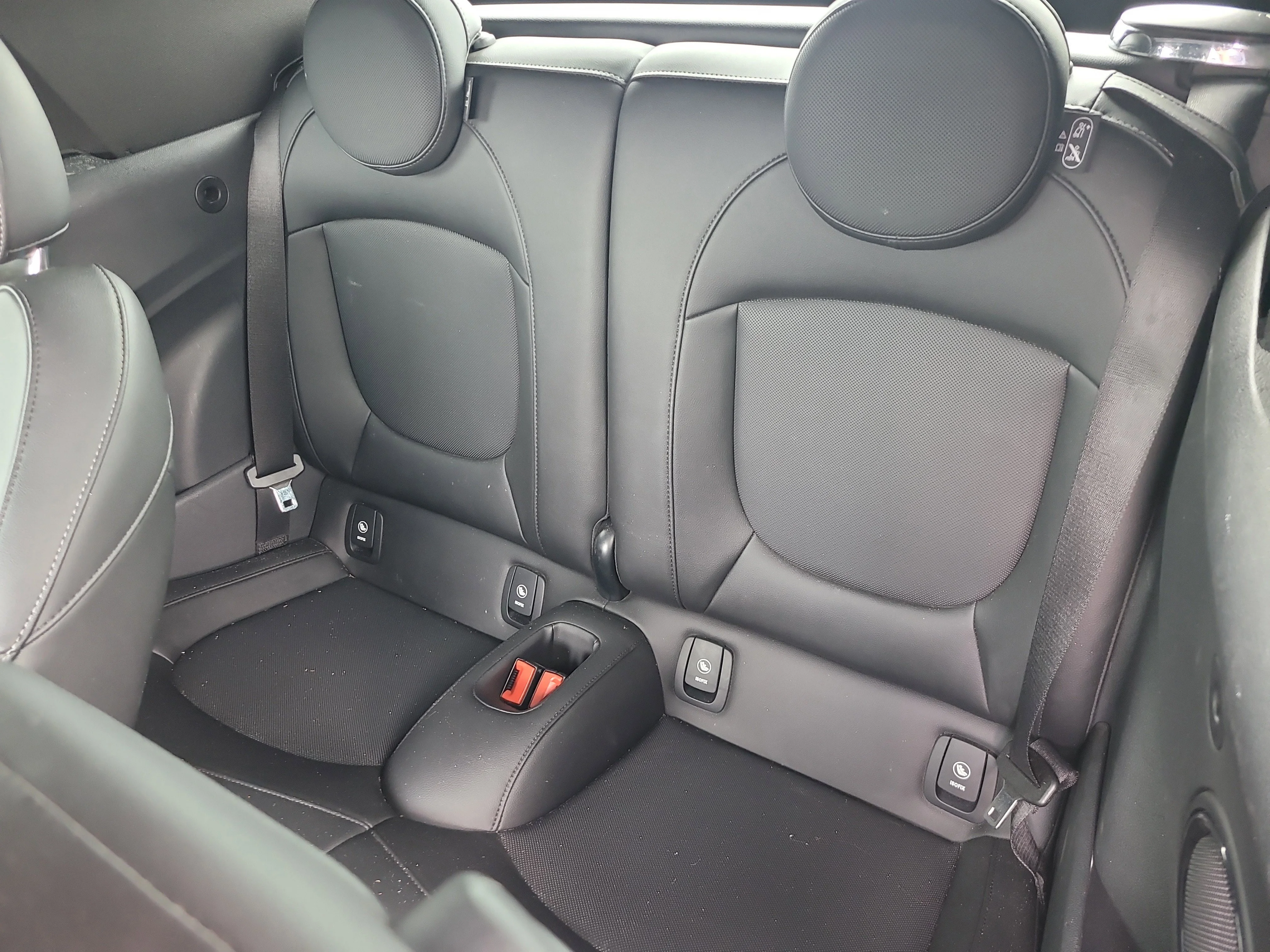 Used 2022 Chili Red MINI Cooper S image 15