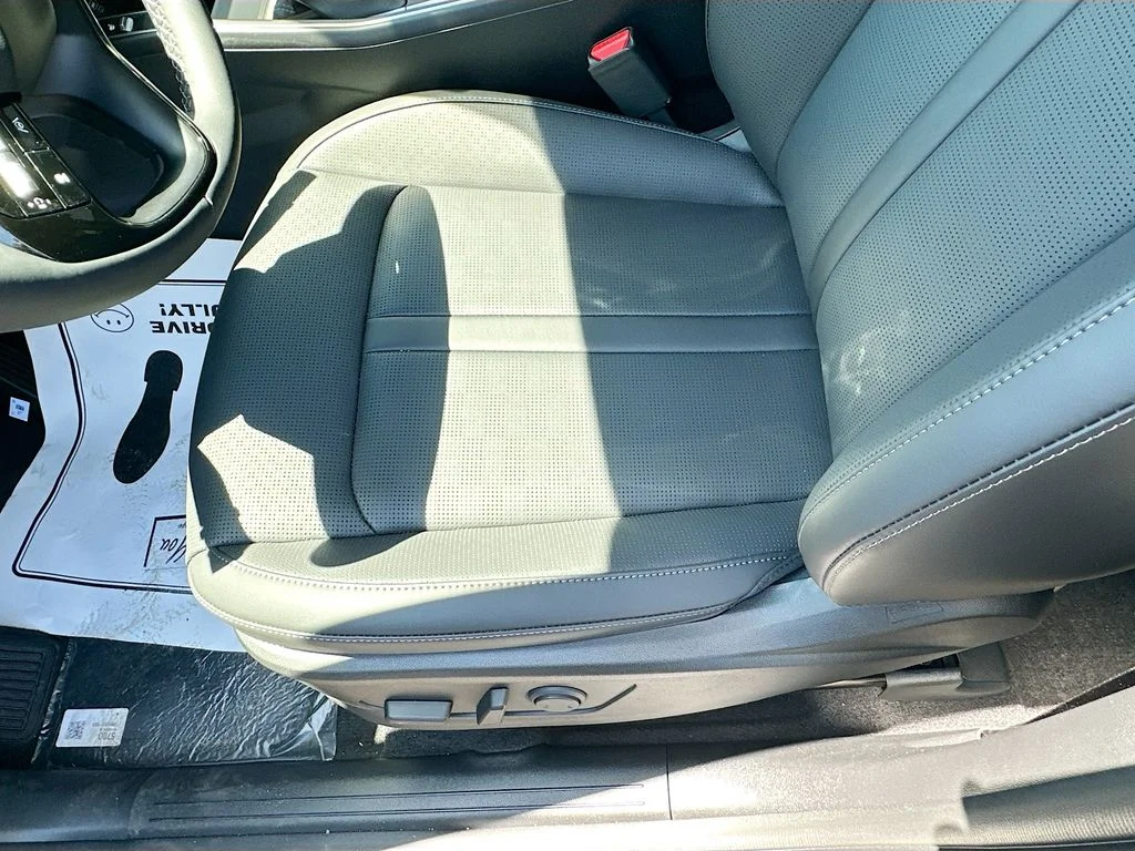New 2026 Ivory Silver Kia EX image 20