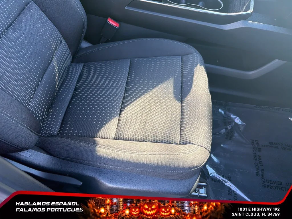 Used 2026 Radiant Red Tintcoat Chevrolet LT image 33