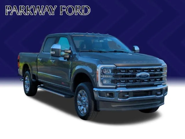 Used 2023 Gray Ford Lariat image 7