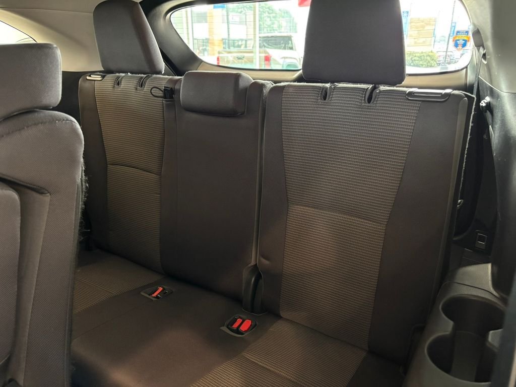 Used 2021 Blizzard Pearl Toyota LE image 28
