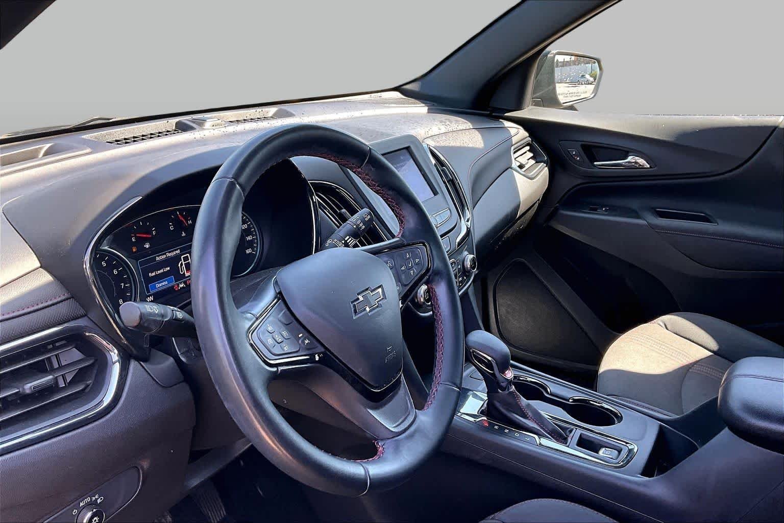 Used 2023 Mosaic Black Metallic Chevrolet RS image 17